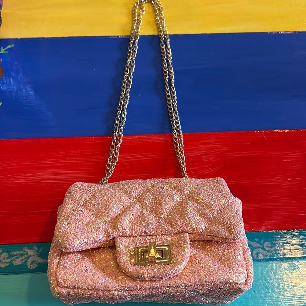 💖Henny and Coco pink sparkles 💖 mini bag. Gold chain SO cute!